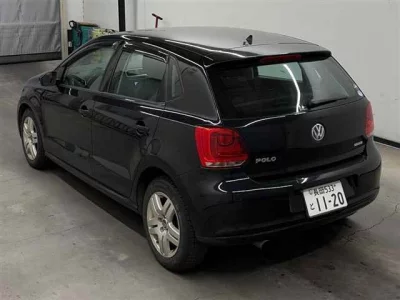 Volkswagen Polo  с аукциона в Японии