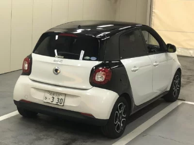 Smart FORFOUR  с аукциона в Японии