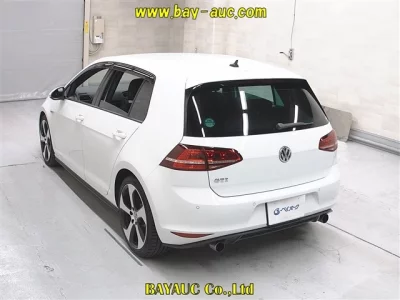 Volkswagen Golf  с аукциона в Японии