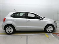 Volkswagen Polo лот № 90443 оценка 4  с аукциона в Японии 2