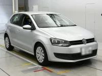 Volkswagen Polo лот № 90443 оценка 4  с аукциона в Японии 4