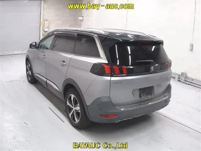 Peugeot 5008  с аукциона в Японии