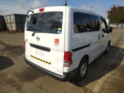 Nissan NV200