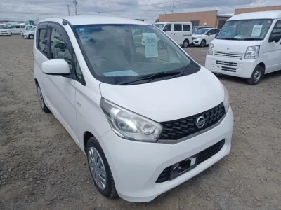 Nissan DAYZ  с аукциона в Японии