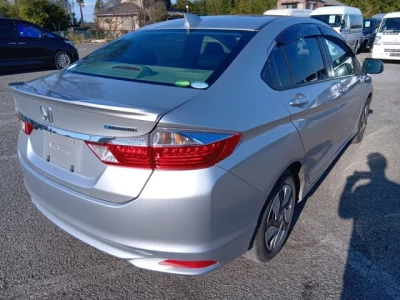 Honda GRACE