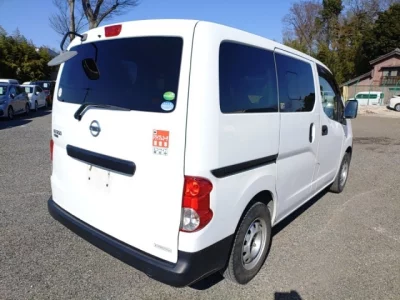 Nissan NV200