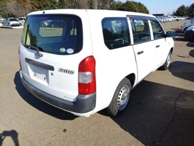Toyota Succeed