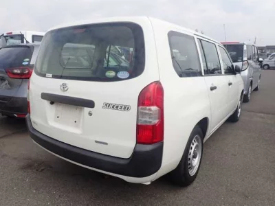 Toyota Succeed