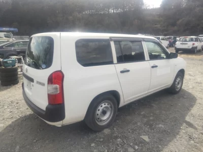 Toyota Succeed