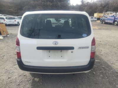Toyota Succeed