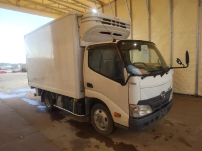 Hino DUTRO  с аукциона в Японии