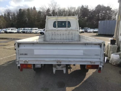 Toyota LITE ACE TRUCK  с аукциона в Японии