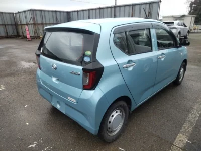 Daihatsu MIRA E S