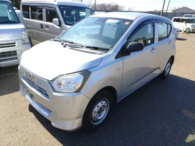 Daihatsu MIRA E S