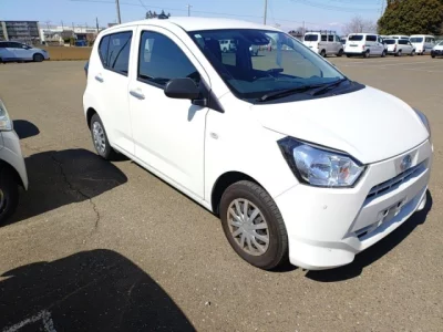 Daihatsu MIRA E S