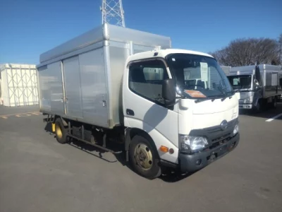 Hino DUTRO  с аукциона в Японии