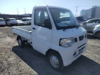Nissan CLIPPER TRUCK