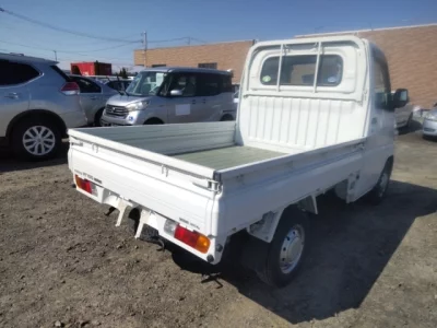 Nissan CLIPPER TRUCK