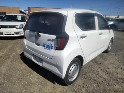 Daihatsu MIRA E S