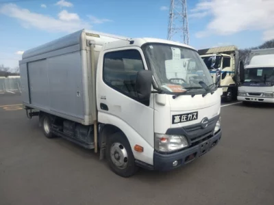 Hino DUTRO