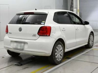 Volkswagen Polo  с аукциона в Японии