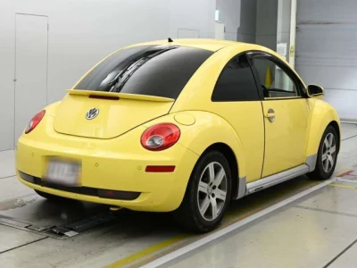 Volkswagen New Beetle
