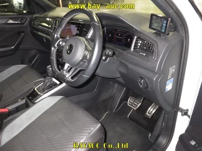 Volkswagen T-ROC  с аукциона в Японии