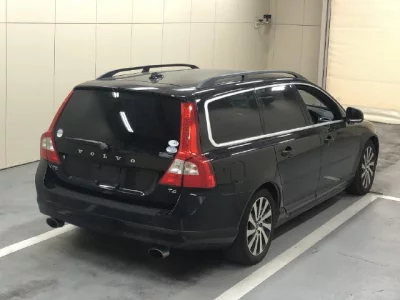 Volvo V70  с аукциона в Японии