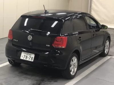 Volkswagen Polo  с аукциона в Японии