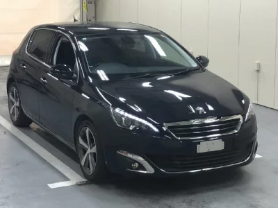 Peugeot 308  с аукциона в Японии