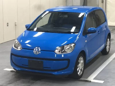 Volkswagen UP  с аукциона в Японии