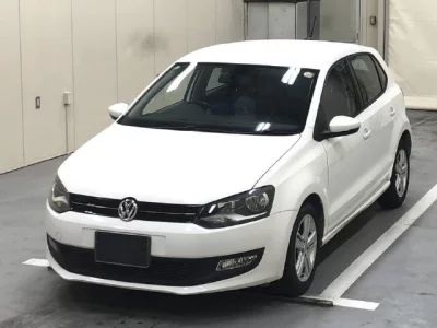 Volkswagen Polo  с аукциона в Японии