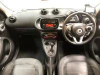 Smart FORFOUR лот № 3062 оценка 4.5  с аукциона в Японии 4