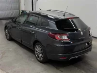 Renault MEGANE лот № 90242 оценка 4  с аукциона в Японии 1