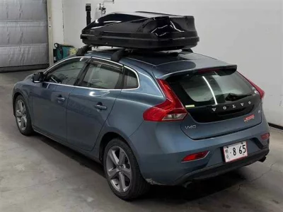 Volvo V40  с аукциона в Японии