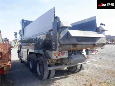 Isuzu Giga