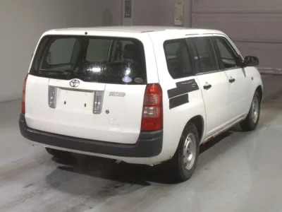 Toyota SUCCEED
