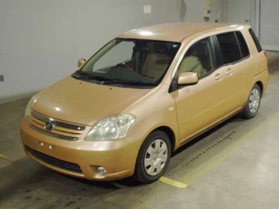 Toyota RAUM  с аукциона в Японии