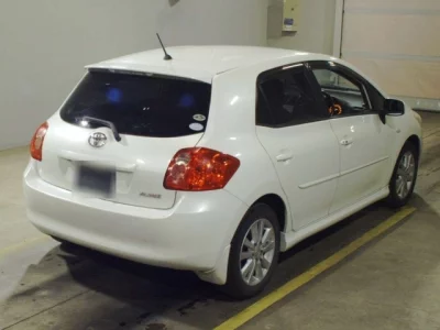 Toyota AURIS  с аукциона в Японии