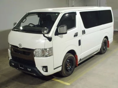 Toyota HiAce Van
