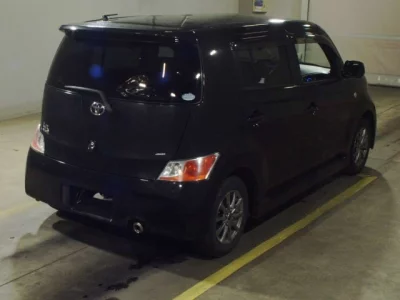 Toyota bB