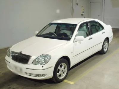 Toyota BREVIS  с аукциона в Японии