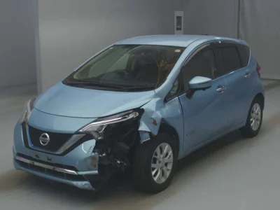Nissan NOTE  с аукциона в Японии