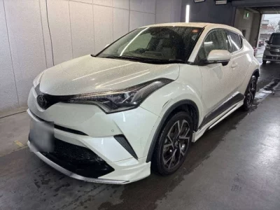 Toyota C-HR  с аукциона в Японии