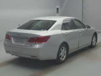 Toyota CROWN лот № 77070 оценка R  с аукциона в Японии 1