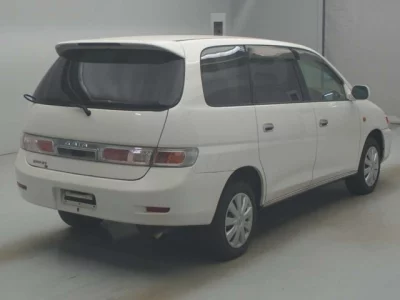 Toyota GAIA  с аукциона в Японии
