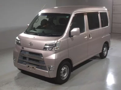 Toyota Pixis Van