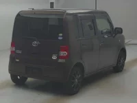 Toyota PIXIS SPACE лот № 77013 оценка 4  с аукциона в Японии 1