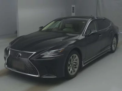 Lexus LS500h