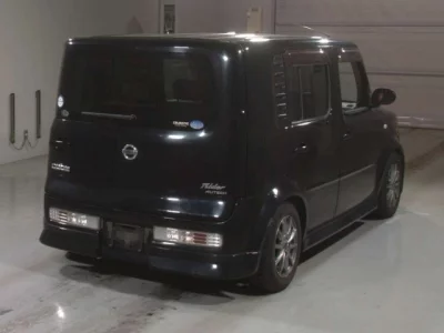 Nissan CUBE  с аукциона в Японии
